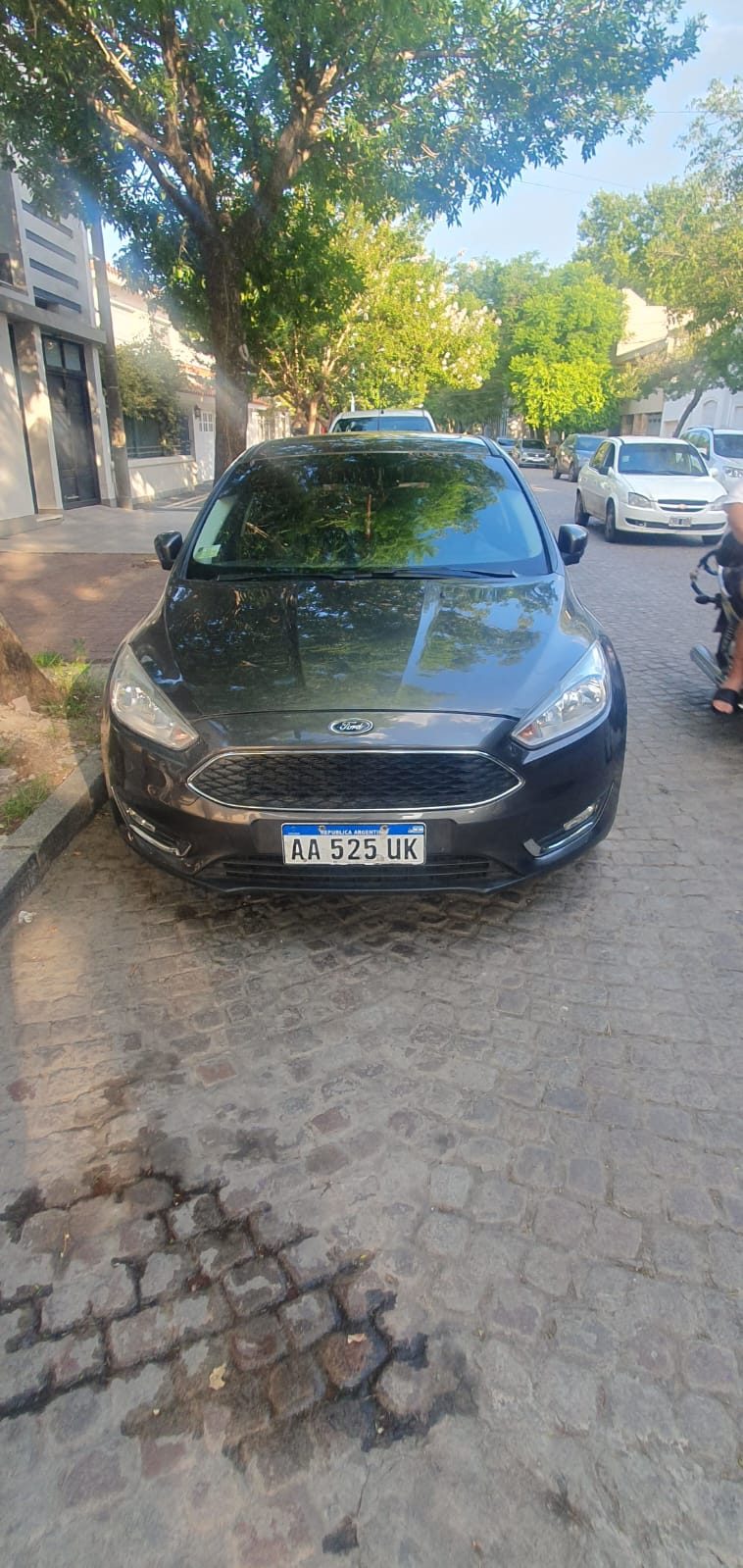 Foto 3 de VENDO FOCUS impecable, entrega $ 10 Millones, el resto en cuotas